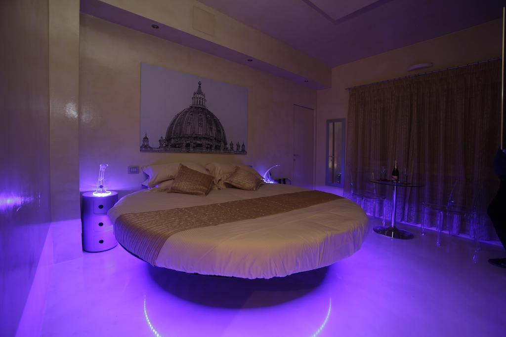 Myrome Vatican Ruang foto