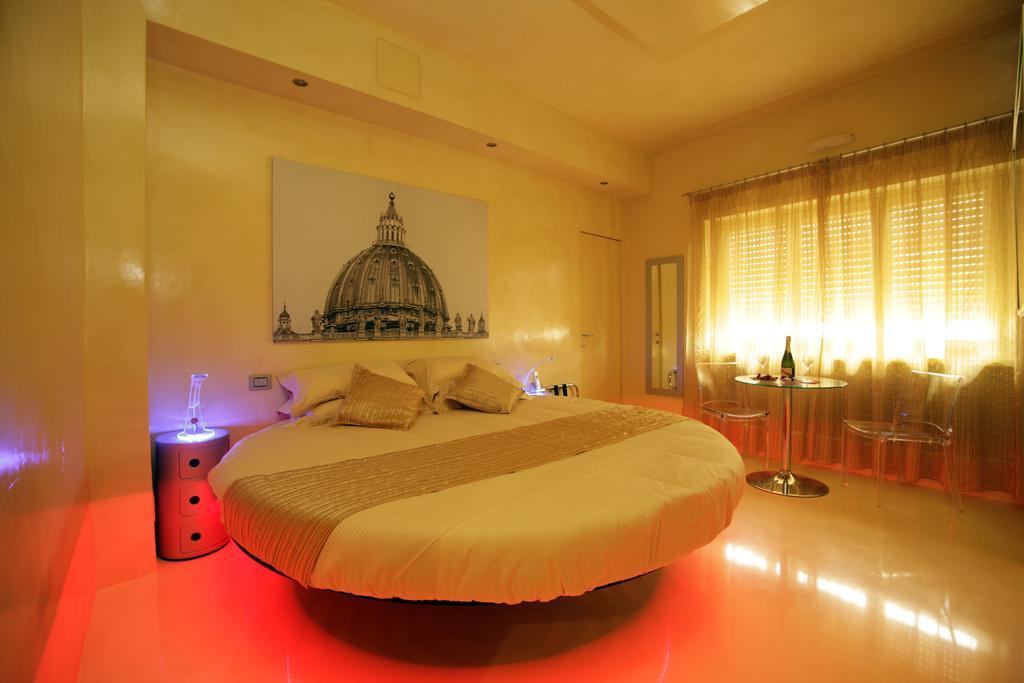 Myrome Vatican Bagian luar foto